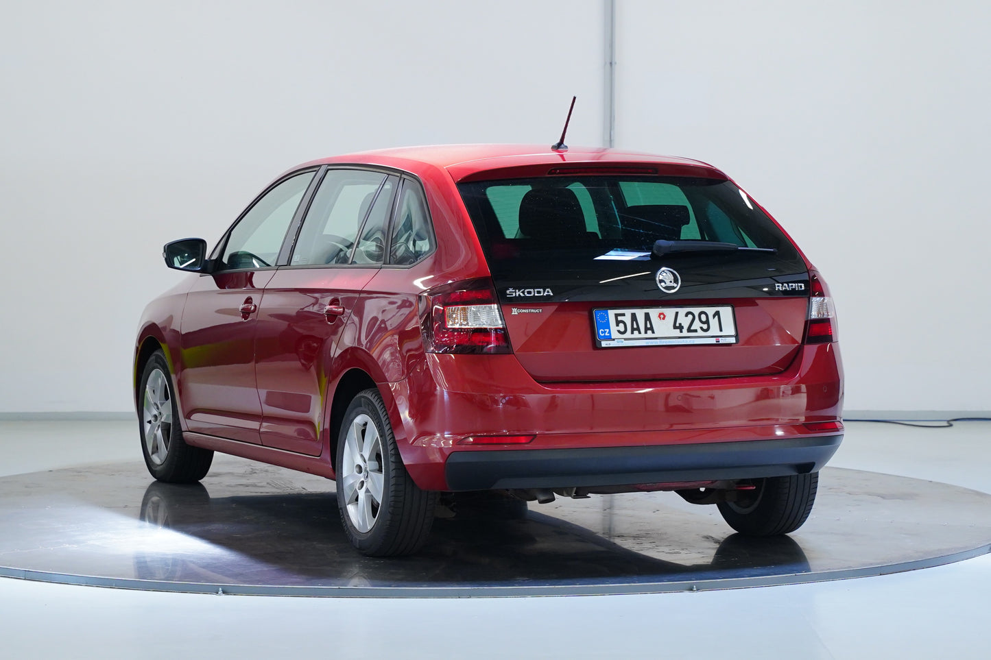 Škoda Rapid 1.4 TDI 66 kW Style Spaceback