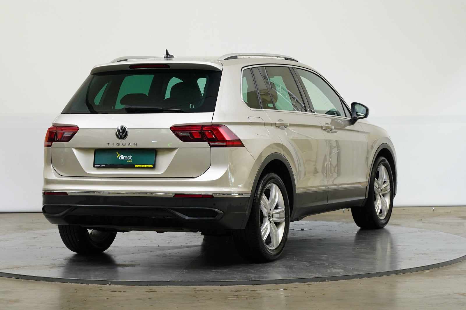 Volkswagen Tiguan 1.5 TSI 110 kW DSG Move – foto 2