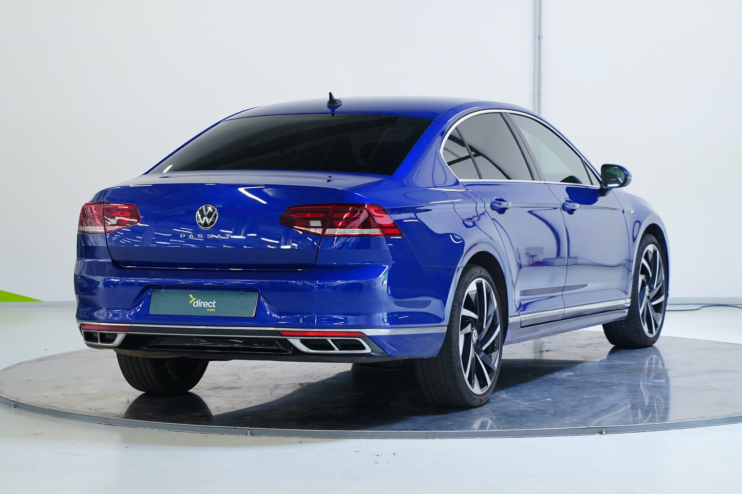 Volkswagen Passat 2.0TDi 140kW R-LINE