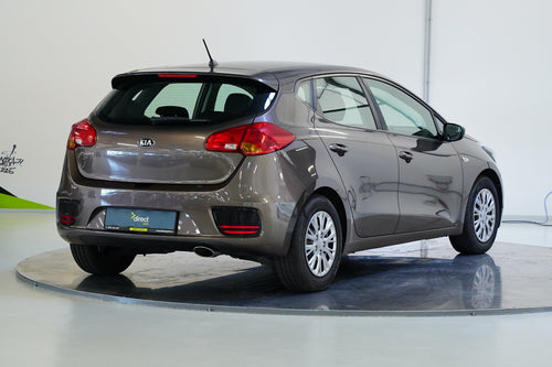 Kia Ceed 1.4 CVVT 74 kW – foto 2