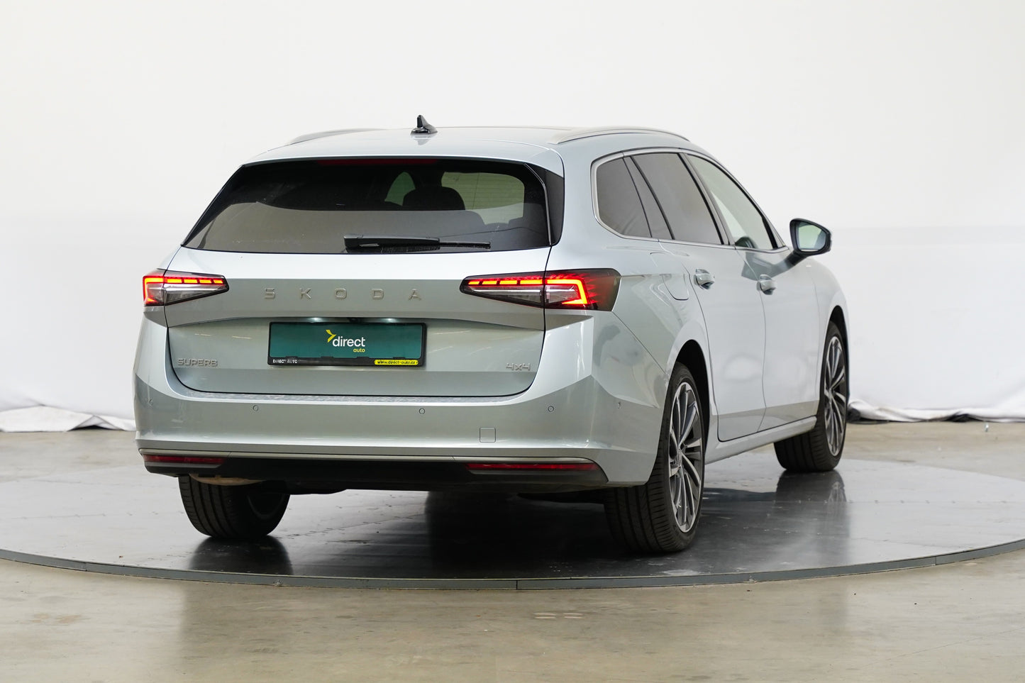 Škoda Superb 2.0 TDI 110 kW L&K
