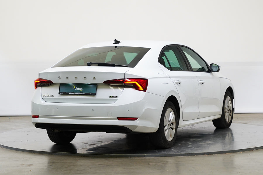 Škoda Octavia 1.5 M-HEV 110 kW – foto 2