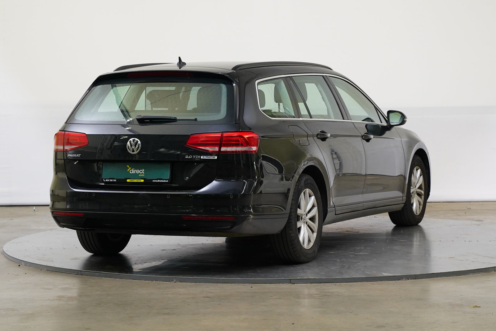 Volkswagen Passat 2.0 TDI 110 kW Comfortline – foto 2