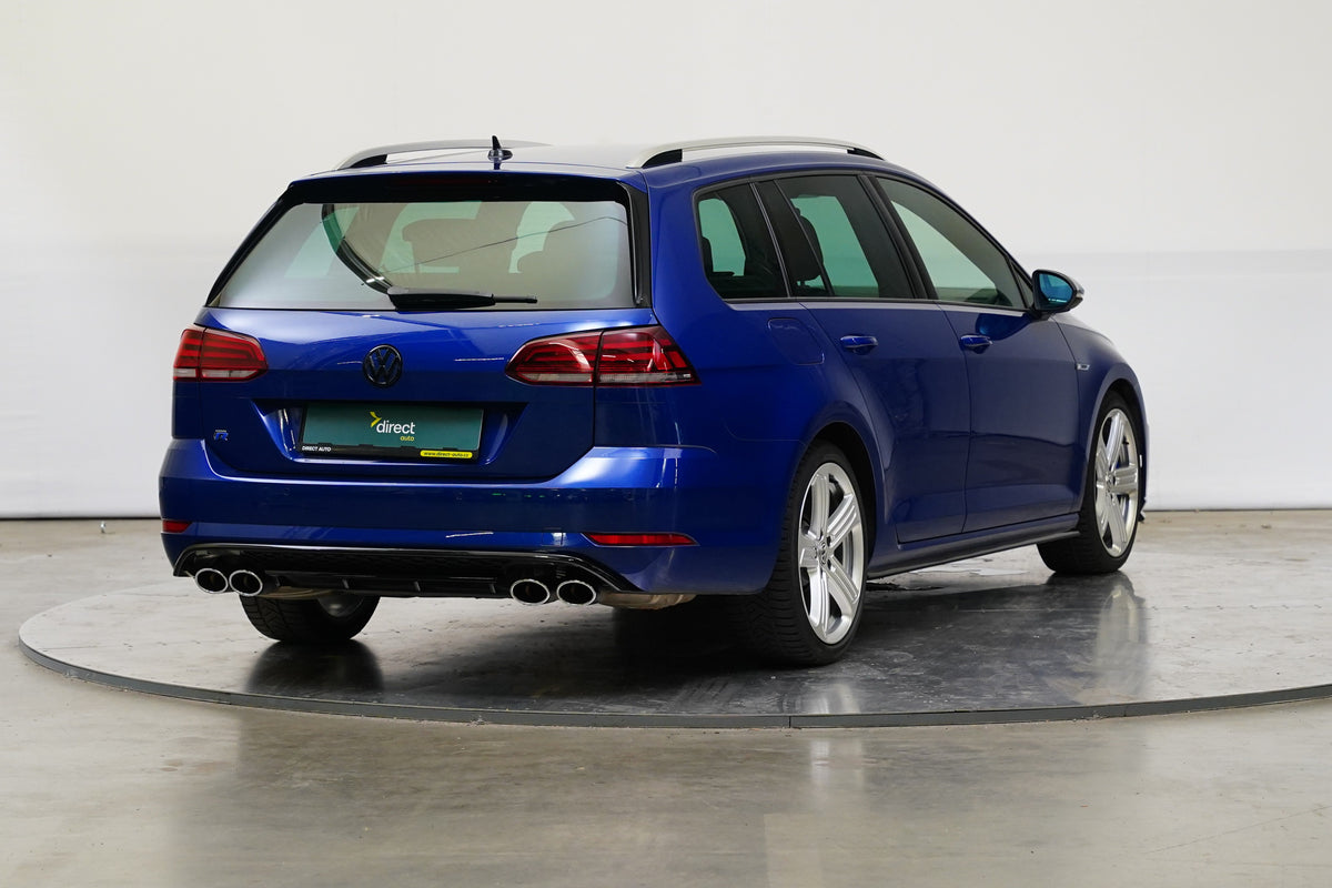 Volkswagen Golf 2.0 TSI 221 kW 4Motion R – foto 2