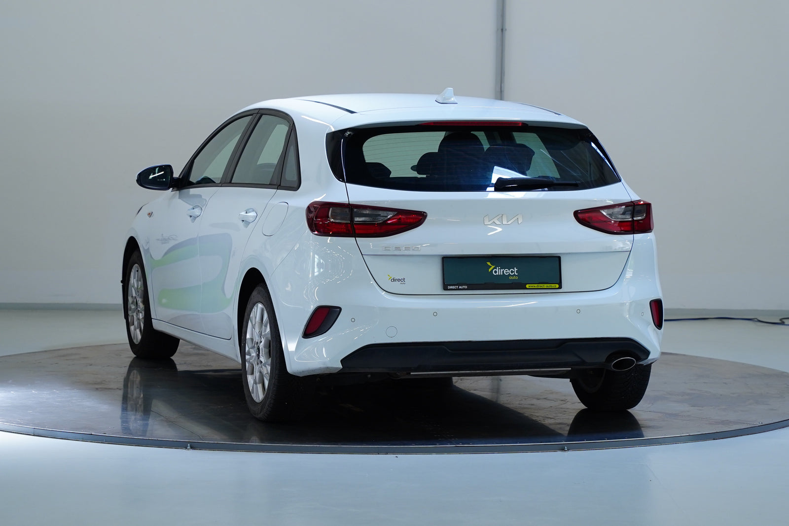 Kia Ceed 1.5 T-GDI 118 kW Fresh – foto 2
