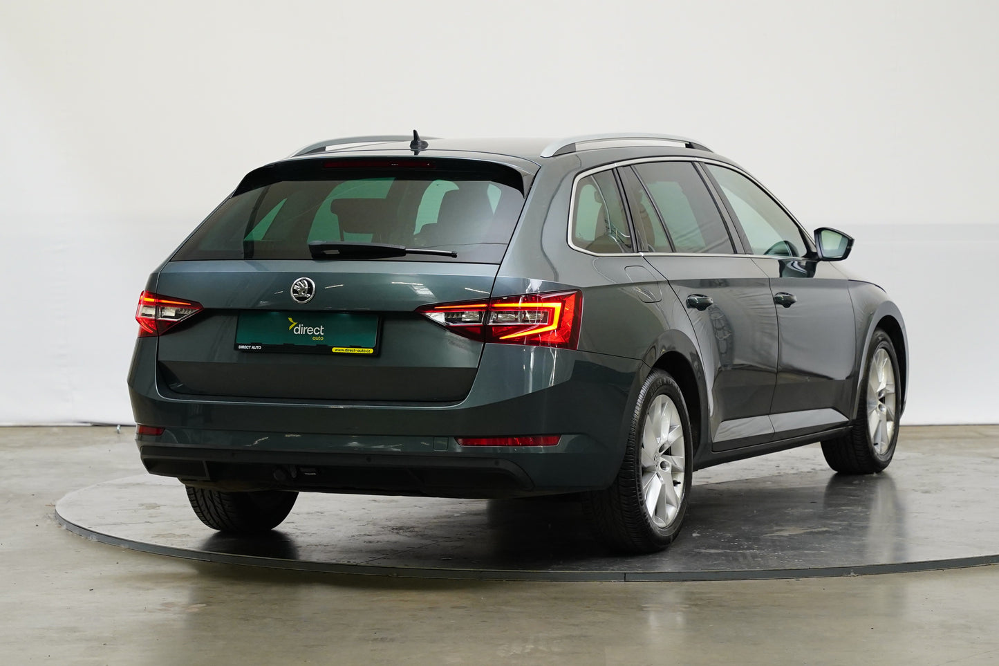 Škoda Superb 2.0 TDI 140 kW Style
