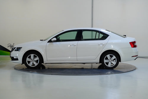 Škoda Octavia 1.6 TDi 85kW Ambition – foto 3