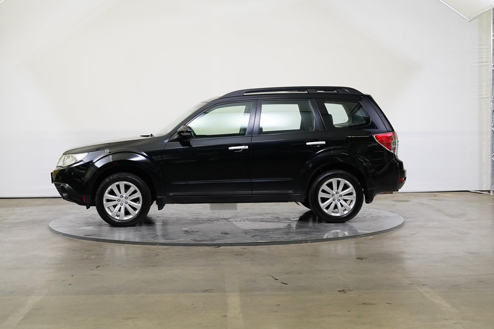 Subaru Forester 2.0 i 110 kW Exclusive – foto 3
