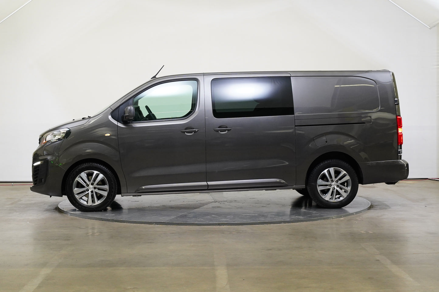 Peugeot Expert 2.0 HDi 110 kW Premium TwinCab