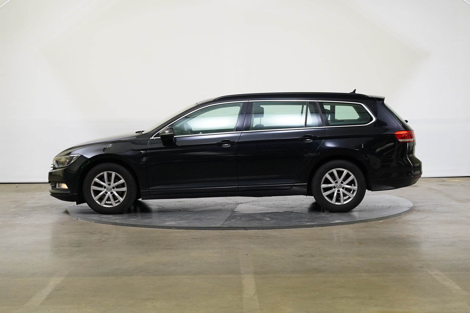 Volkswagen Passat 2.0 TDI 110 kW Comfortline – foto 3