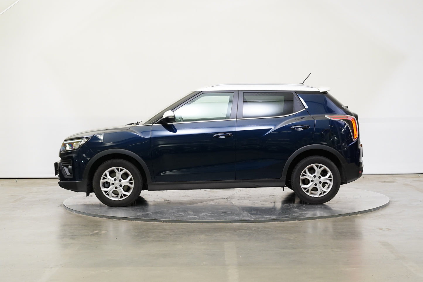 Ssang Yong Tivoli 1.5 T-GDI 120 kW Fizz