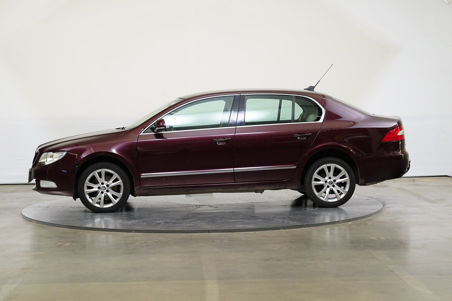 Škoda Superb 2.0 TDI 125 kW DSG Elegance