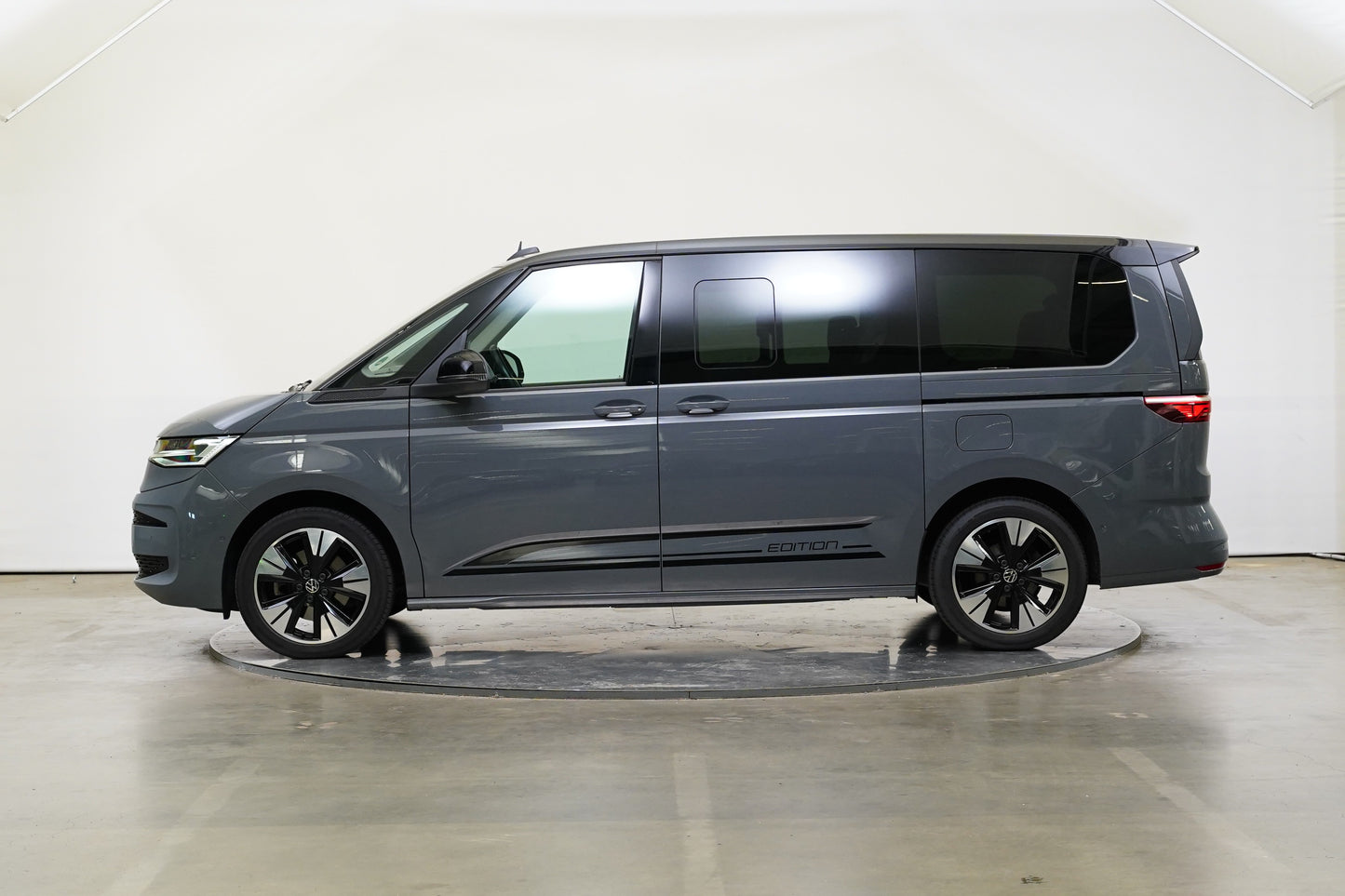 Volkswagen Multivan 2.0 TDI 110kW DSG Edition Long