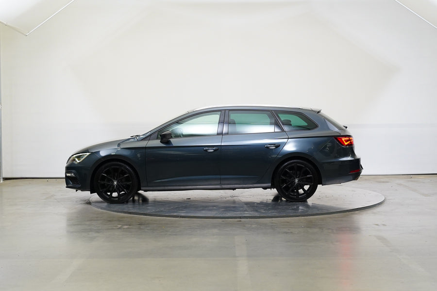 Seat Leon 2.0 TDI 110kW FR Black Edition – foto 3