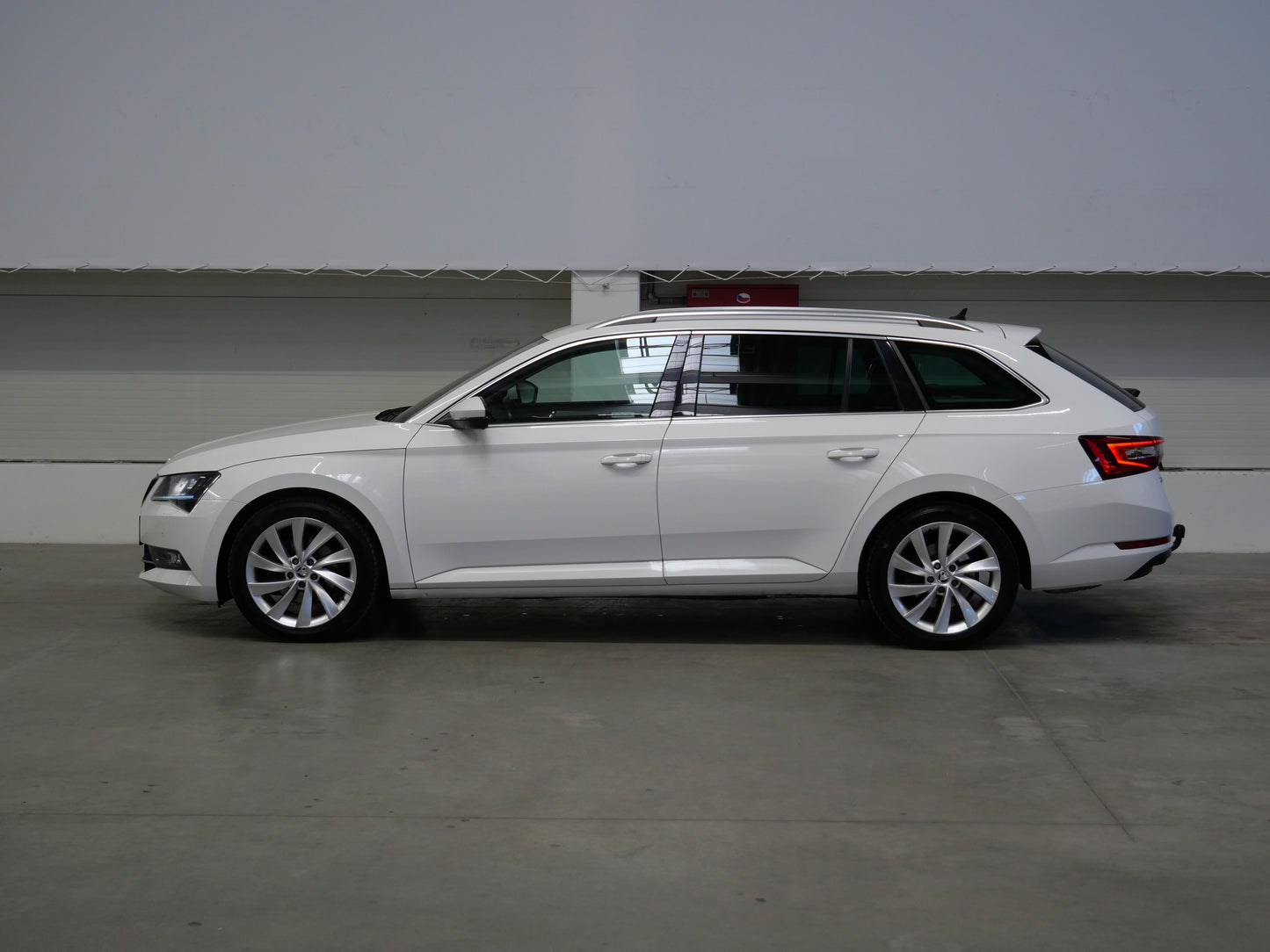 Škoda Superb 2.0 TDI 140 kW Style