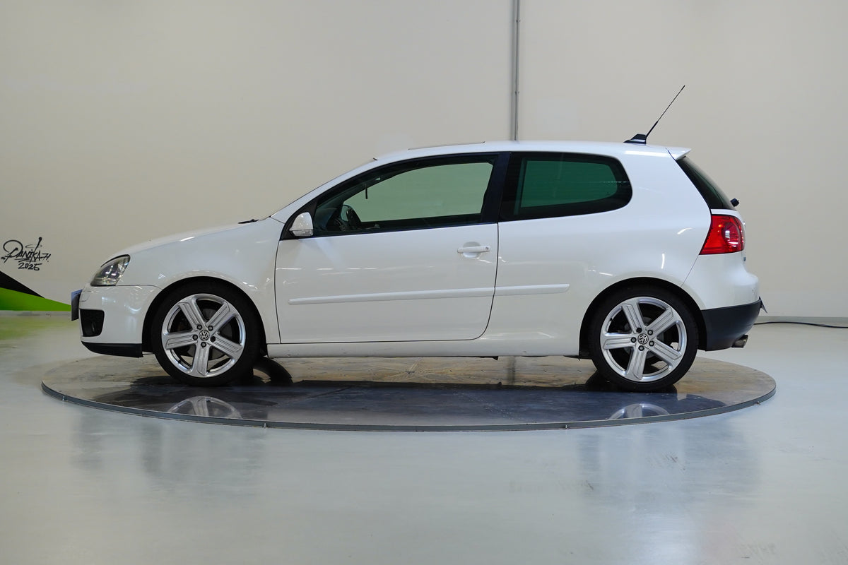 Volkswagen Golf 2.0TDi 125KW