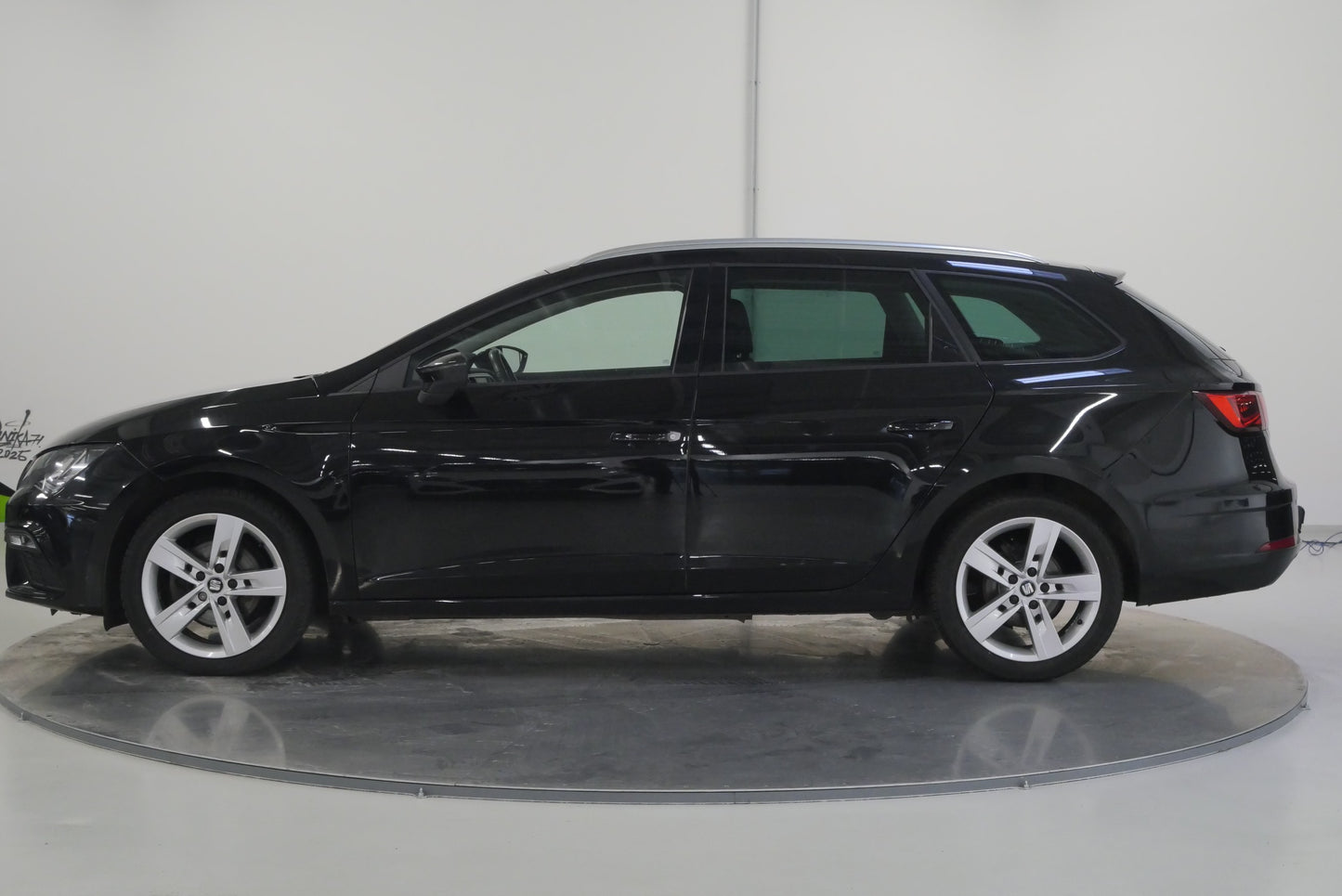 Seat Leon 1.6 TDI 85 kW FR
