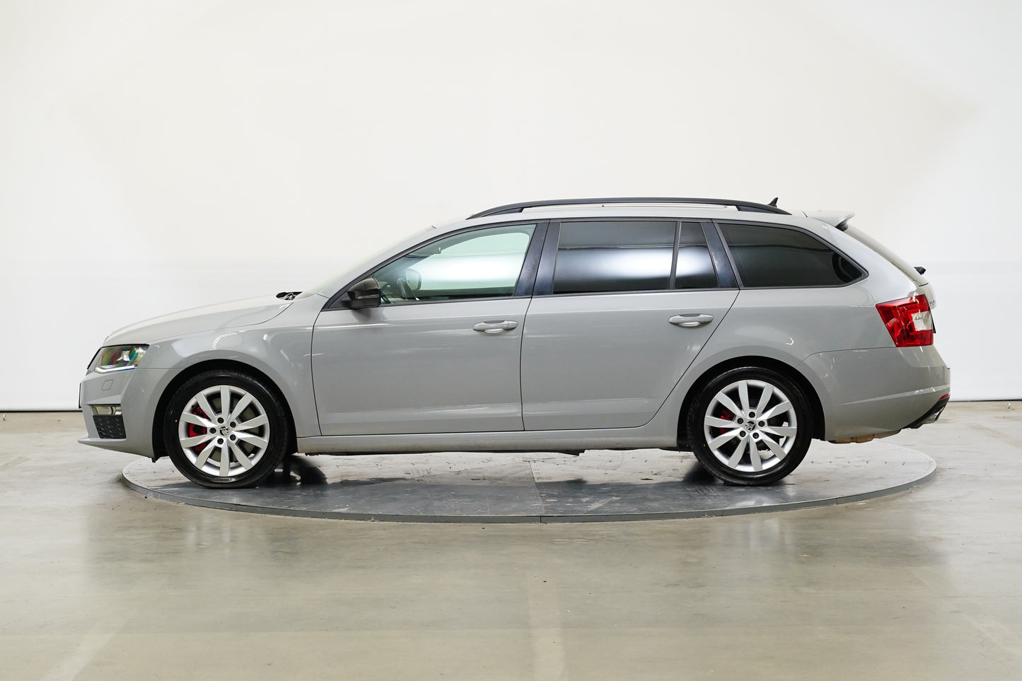 Škoda Octavia 2.0 TDI 135 kW DSG RS