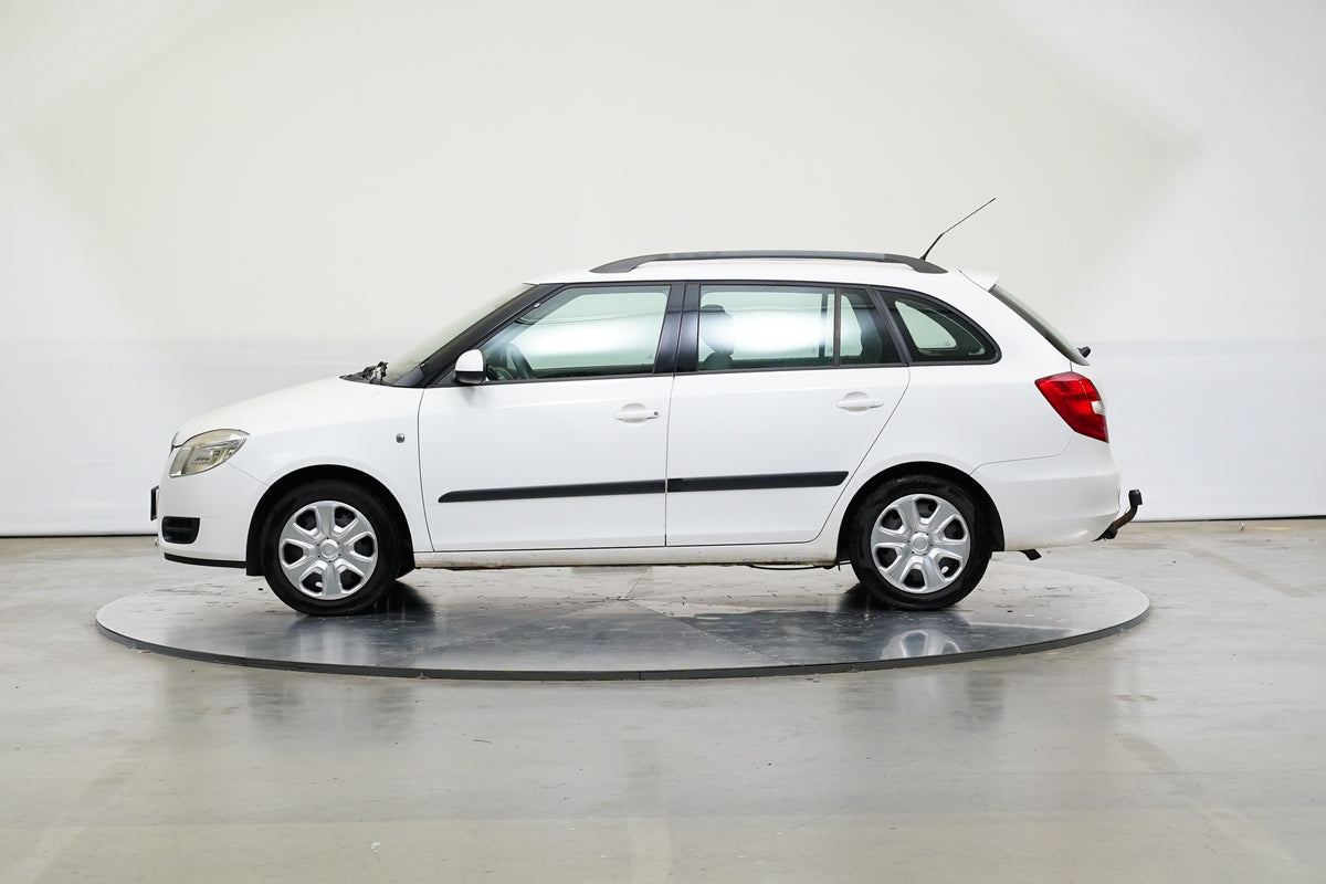 Škoda Fabia 1.4 MPI 63 kW Ambiente – foto 3