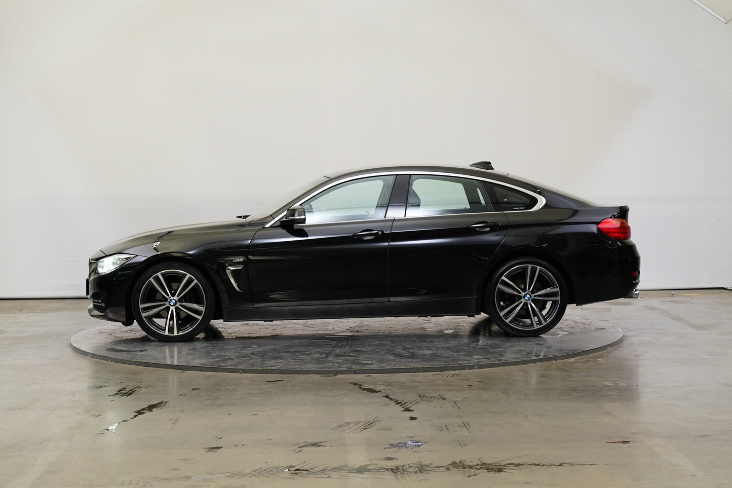 BMW Řada 4 420 i 135 kW Luxury Line