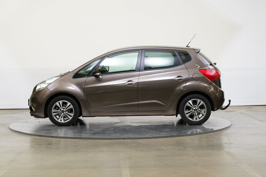 Kia Venga 1.6 i 92 kW CVVT UEFA Euro – foto 3