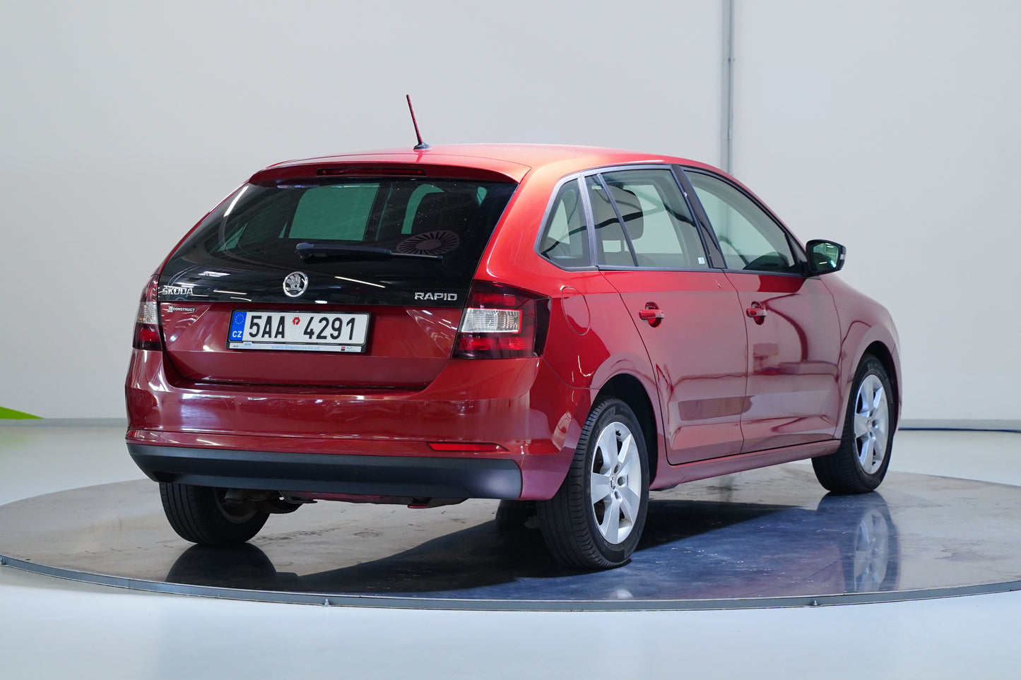 Škoda Rapid 1.4 TDI 66 kW Style Spaceback
