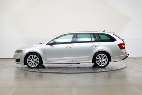 Škoda Octavia 2.0 TDI 135 kW 4x4 RS – foto 3