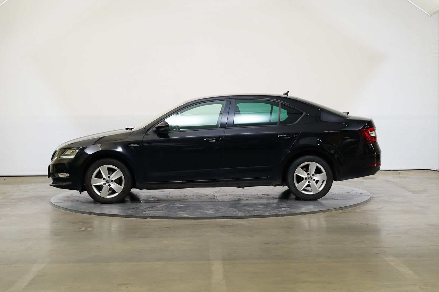 Škoda Octavia 1.6 TDI 85 kW Ambition