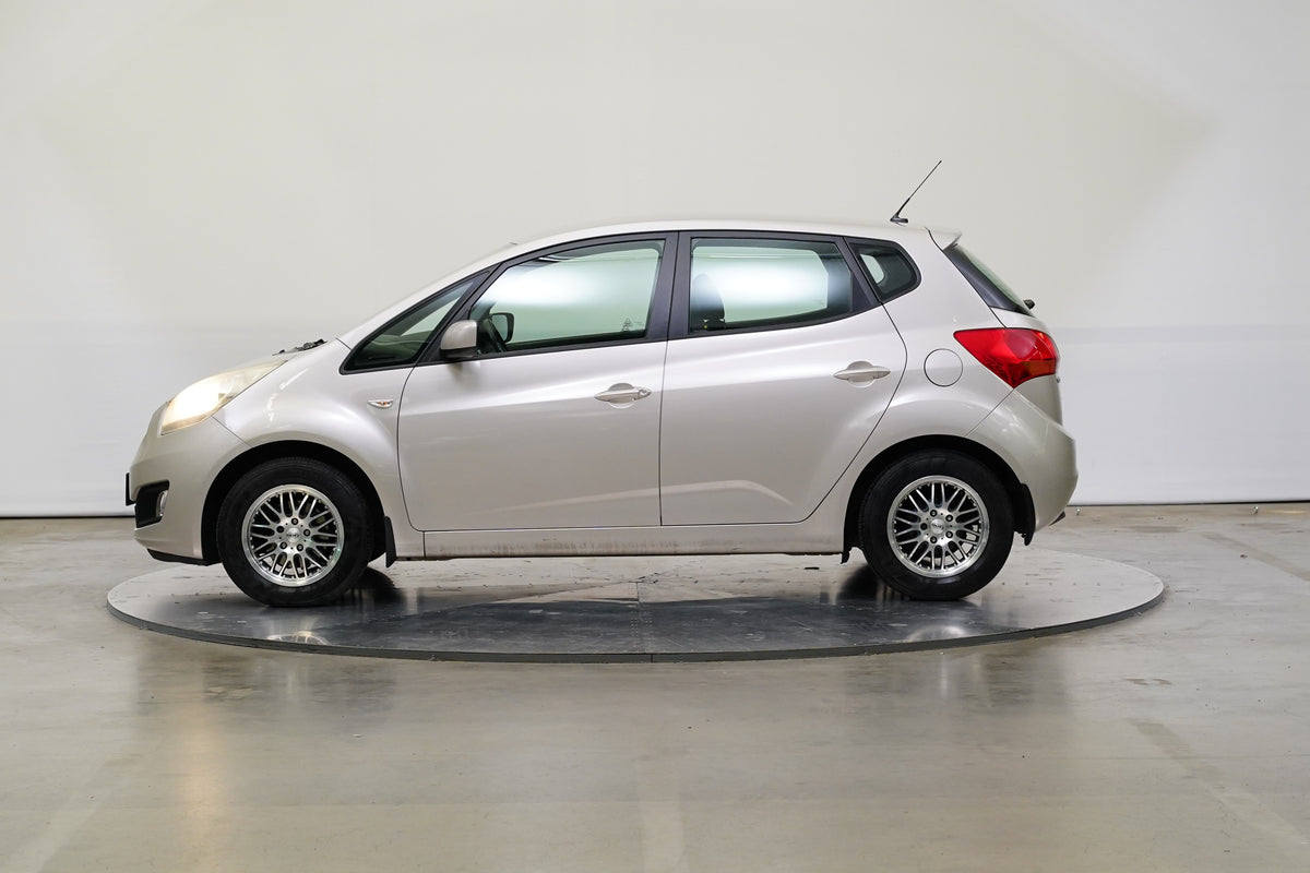 Kia Venga 1.4 CVVT 66.2 kW – foto 3