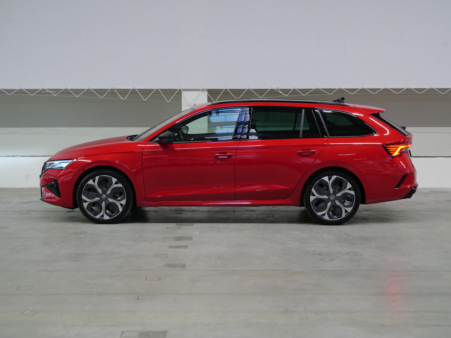 Škoda Octavia 2.0 TSI 195 kW RS