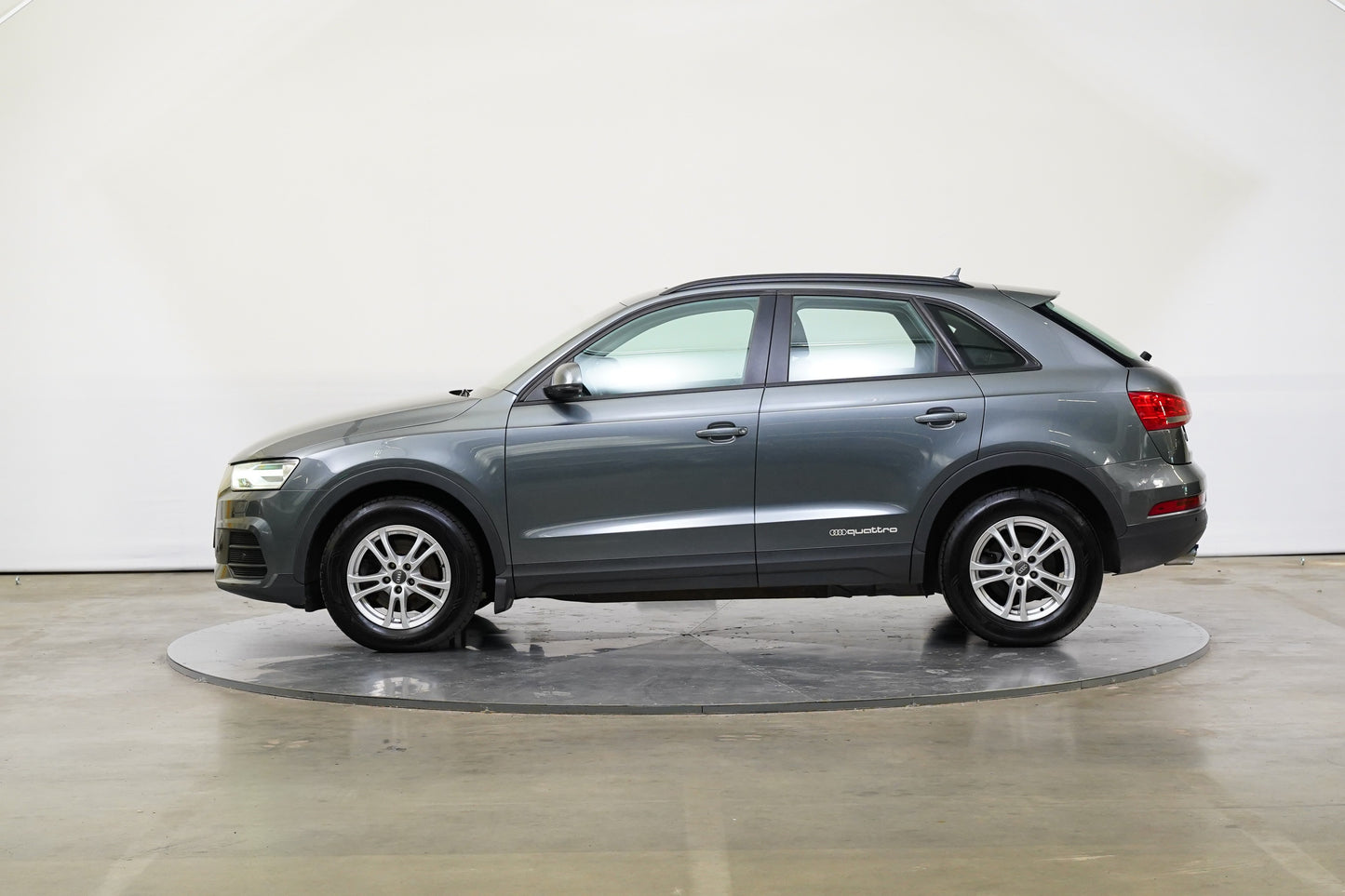 Audi Q3 2.0TDI 110 kW quattro Standard