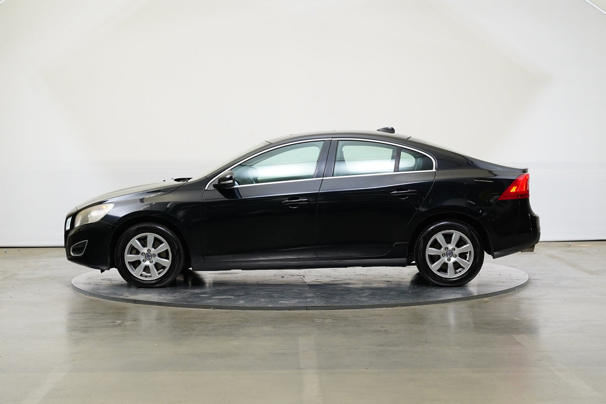 Volvo S60 2.4 D5 151 kW – foto 3