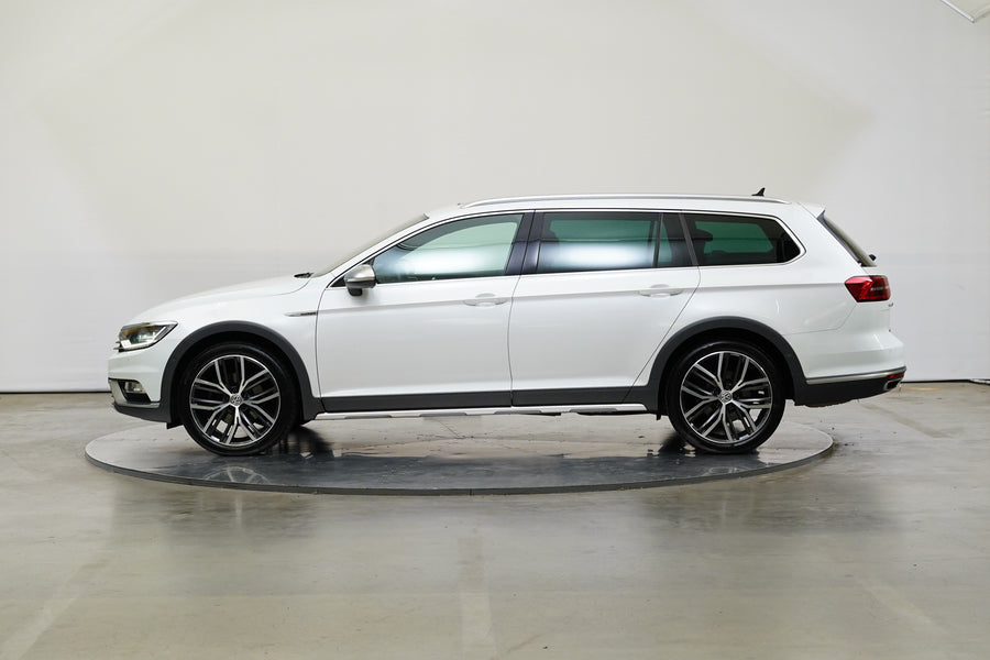 Volkswagen Passat 2.0 TDI 140 kW DSG Alltrack – foto 3