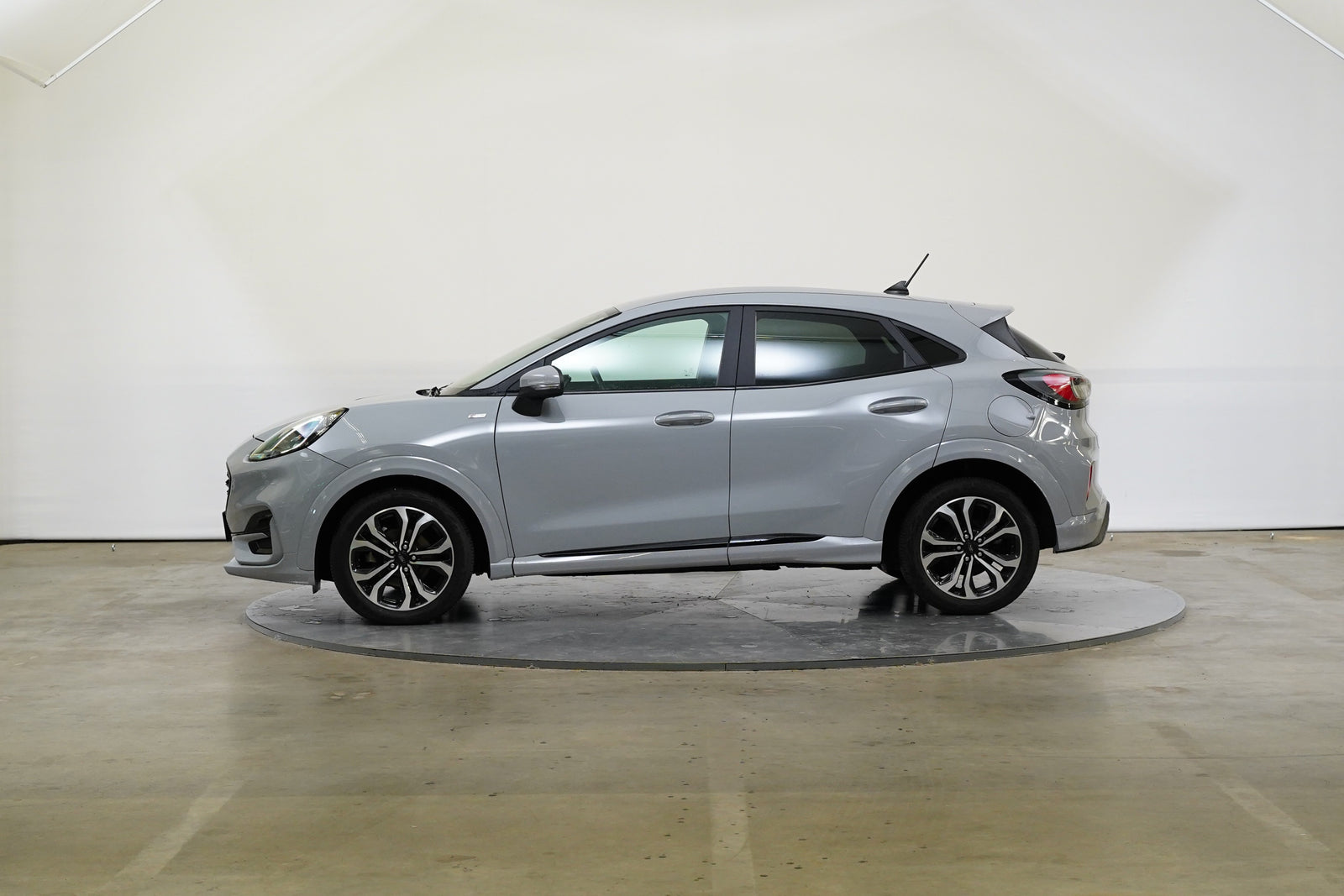 Ford Puma 1.0 EcoBoost 92 kW ST-Line – foto 3