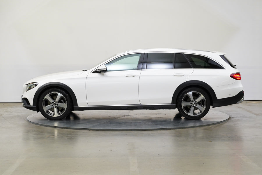 Mercedes-Benz Třídy E 220d 143 kW 4Matic All-Terrain – foto 3