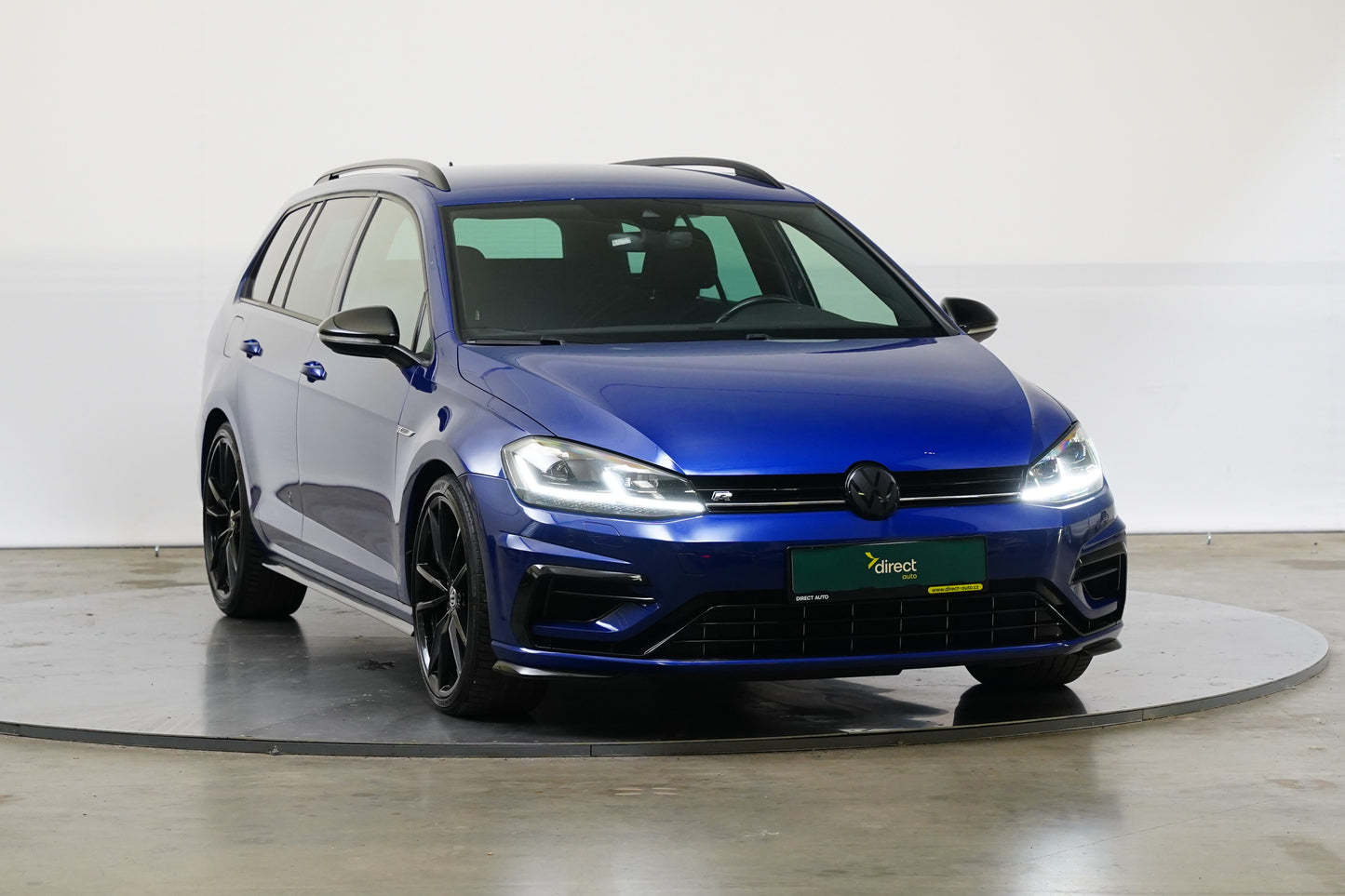 Volkswagen Golf 2.0 TSI 221 kW 4Motion R