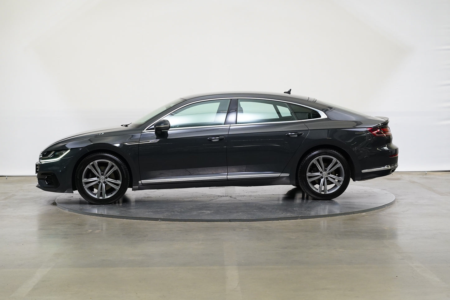 Volkswagen Arteon 2.0 TSI 140 kW R-Line