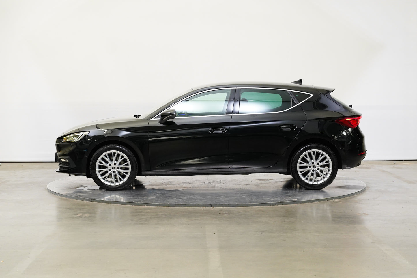 Seat Leon 2.0 TSI 140 kW DSG Xcellence