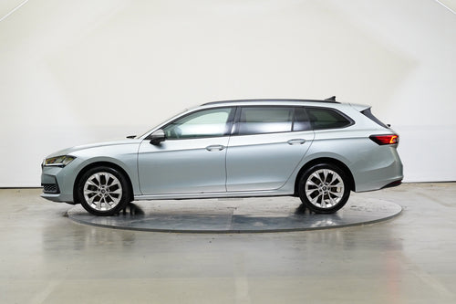 Škoda Superb 2.0 TDI 110 kW DSG Selection – foto 3
