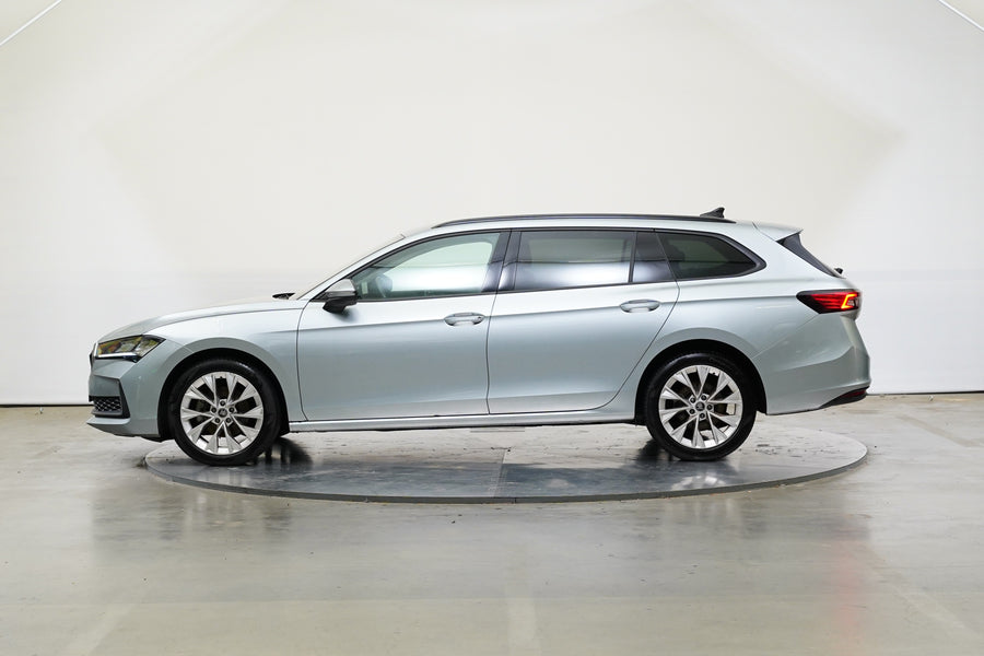 Škoda Superb 2.0 TDI 110 kW DSG Selection – foto 3