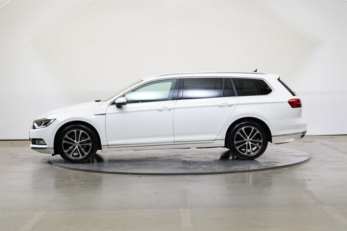 Volkswagen Passat 2.0 TDI 140kW 4Motion Highline – foto 3