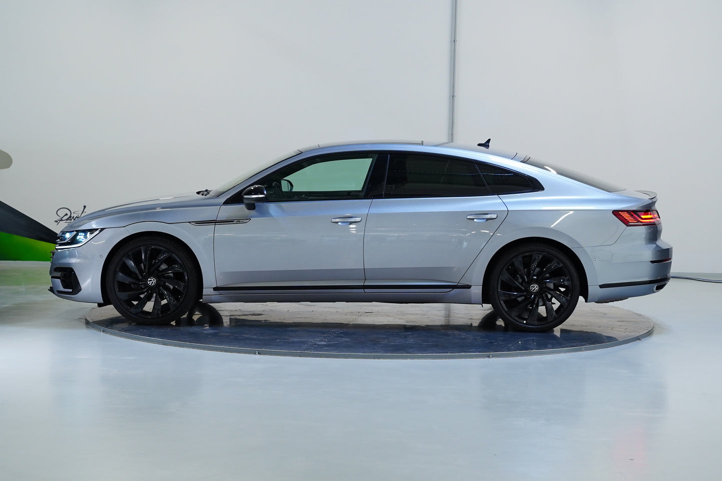 Volkswagen Arteon 2.0TDI 140KW R-LINE