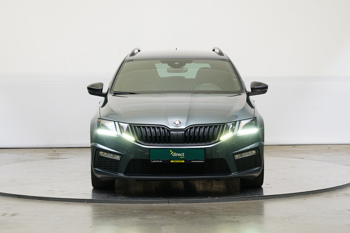 Škoda Octavia 2.0 TSI 169 kW RS – foto 4
