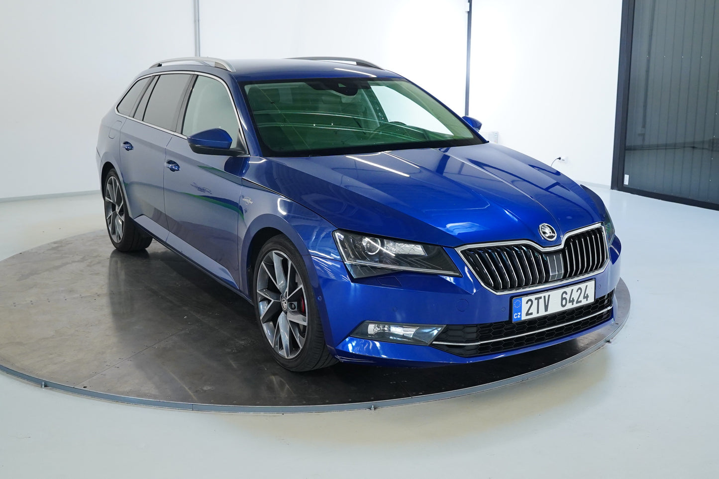 Škoda Superb 2.0 TDI 110 kW L&K 4x4
