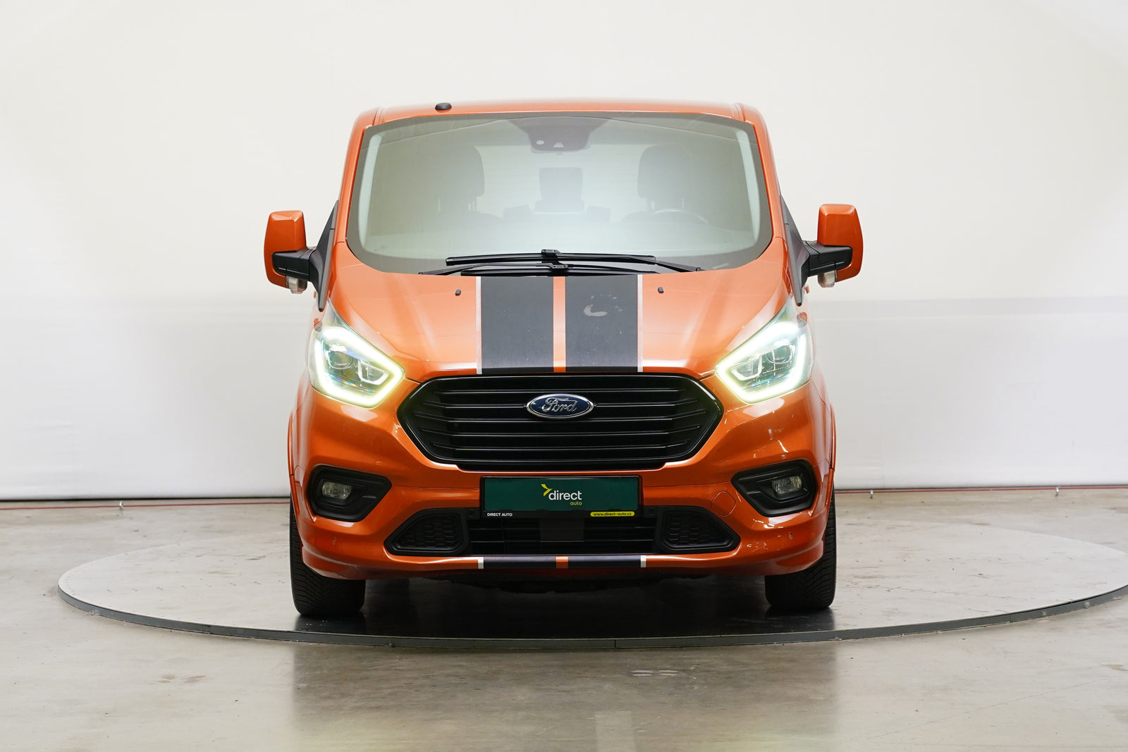 Ford Tourneo Custom 2.0 TDCi 125 kW Sport L1 – foto 4