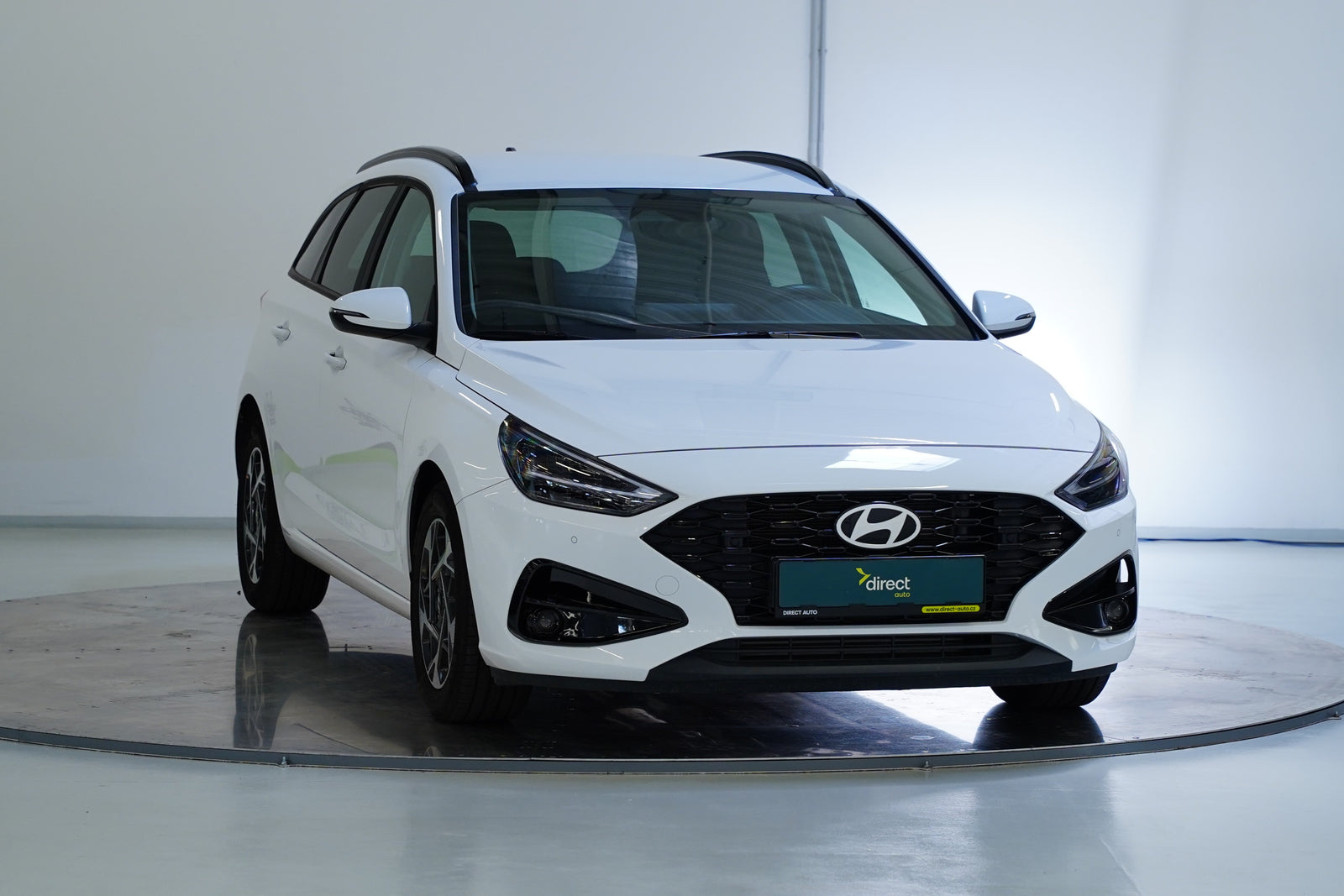 Hyundai i30 1.5 T-GDI 103 kW GO Czech! – foto 4