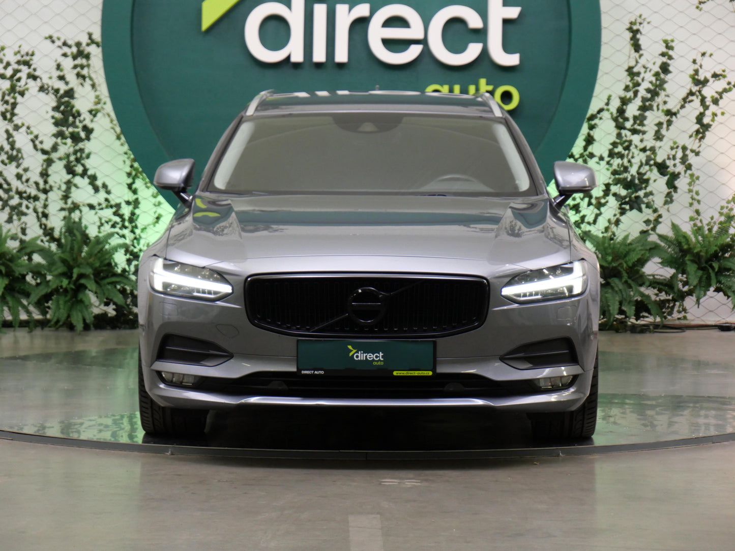 Volvo V90 D4 140 kW Momentum