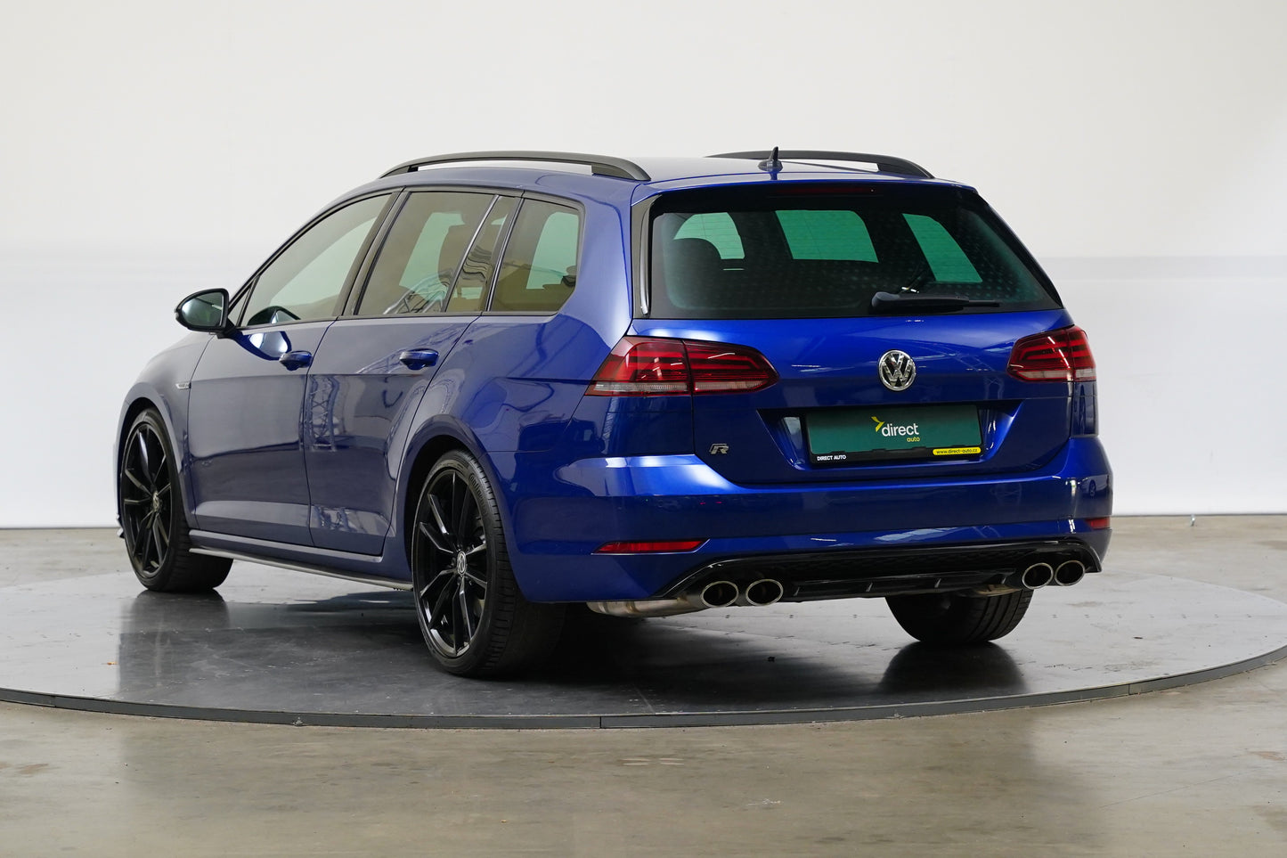 Volkswagen Golf 2.0 TSI 221 kW 4Motion R