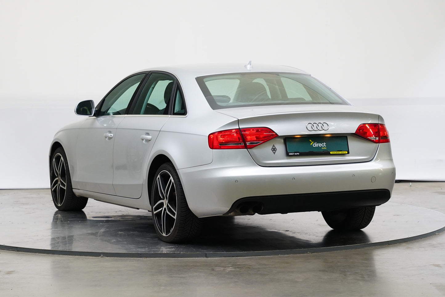 Audi A4 2.0 TFSI 155 kW 4x4 Attraction