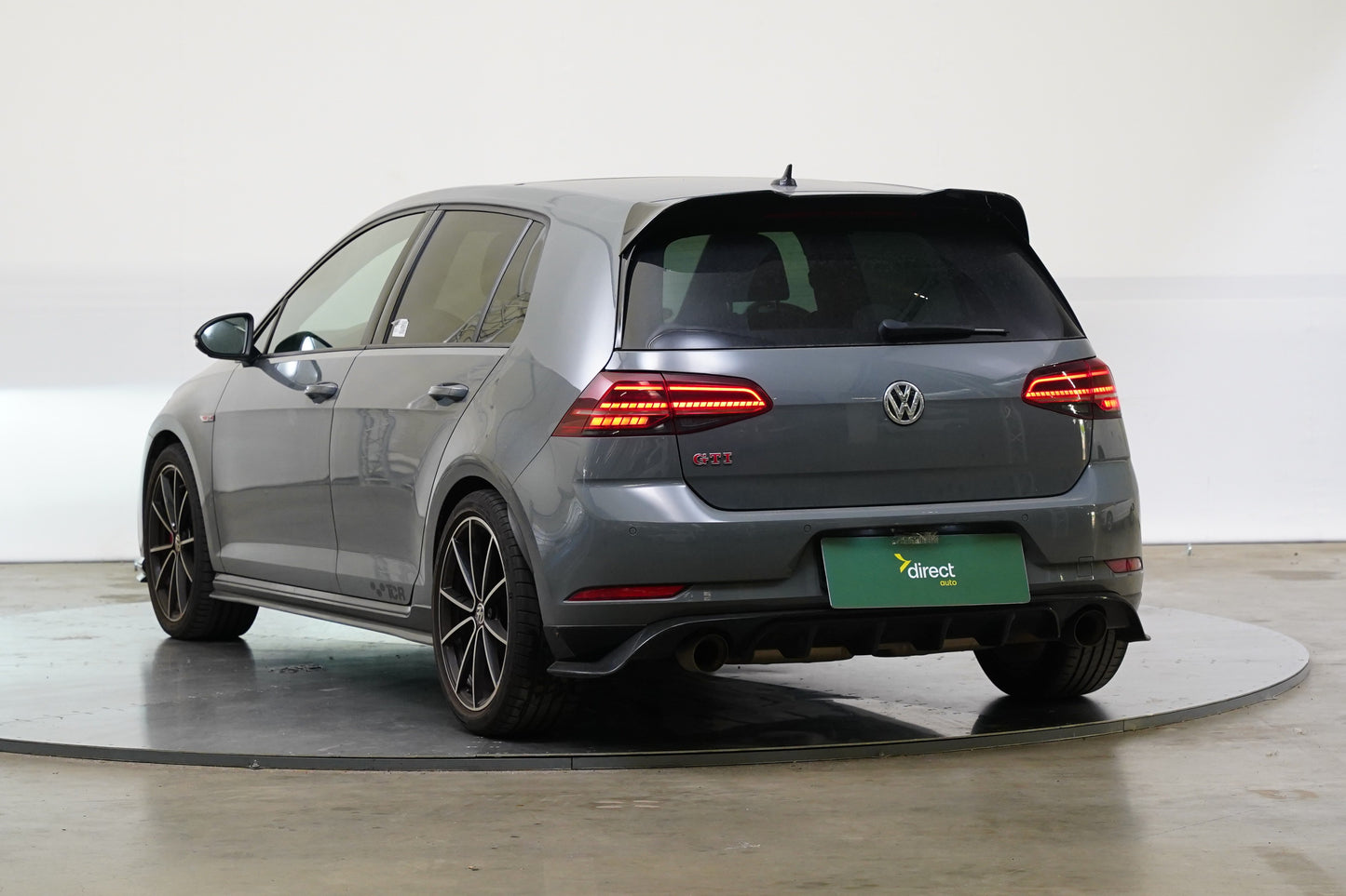 Volkswagen Golf 2.0 TSI 213 kW DSG GTI TCR